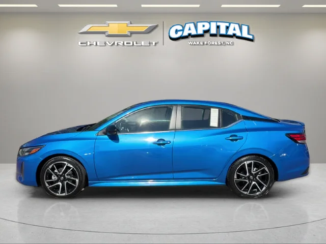 Used 2025 Blue Nissan SR image 2