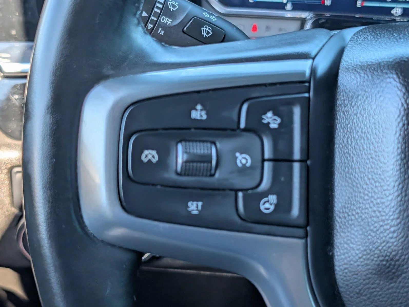 Used 2024 Sterling Gray Metallic Chevrolet LT image 24