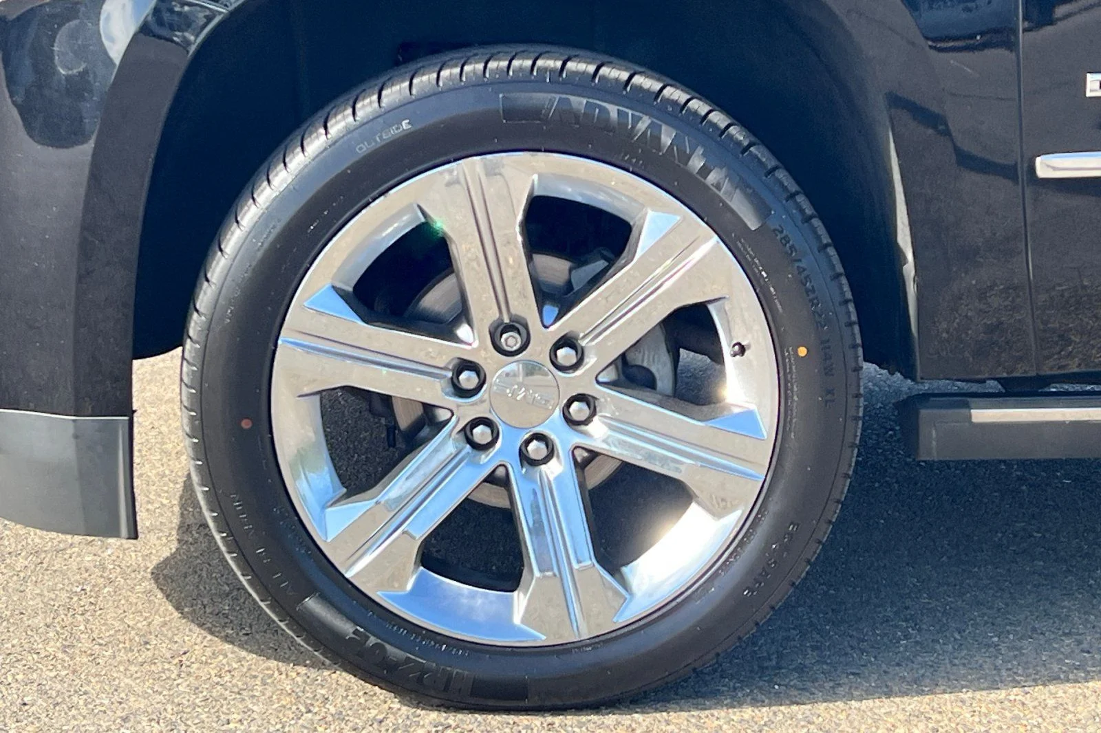 Used 2019 Black GMC Denali image 29