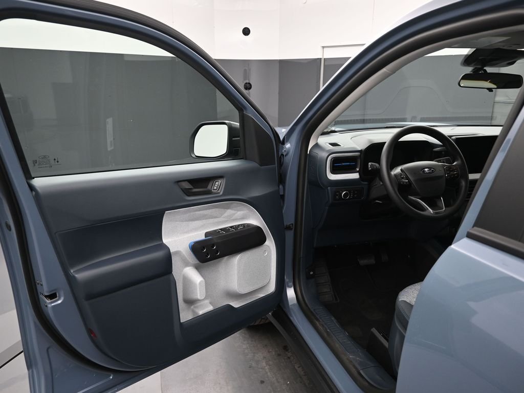 New 2026 Azure Gray Metallic Tri-Coat Ford XLT image 8