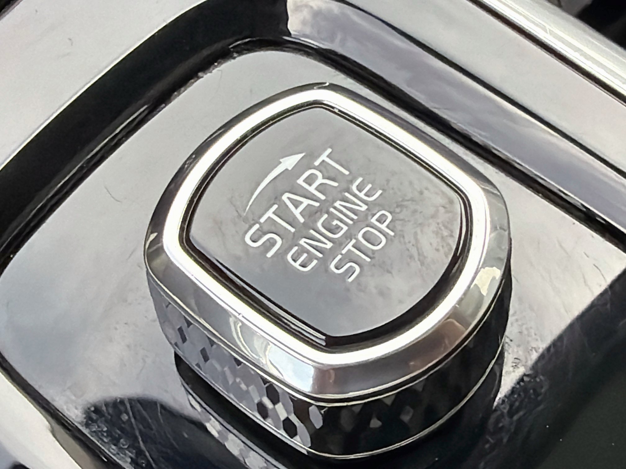 Used 2023 Thunder Gray Metallic Volvo Plus image 37