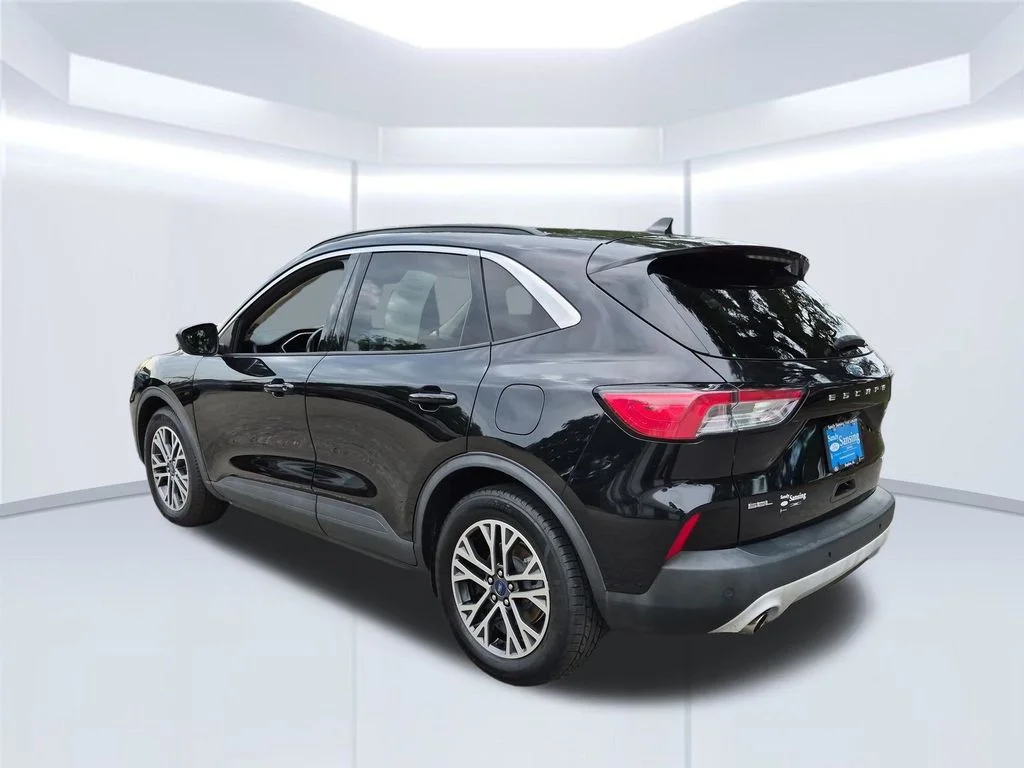 Used 2020 Black Ford SEL image 3
