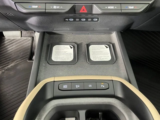 New 2027 Black Kia EX image 25