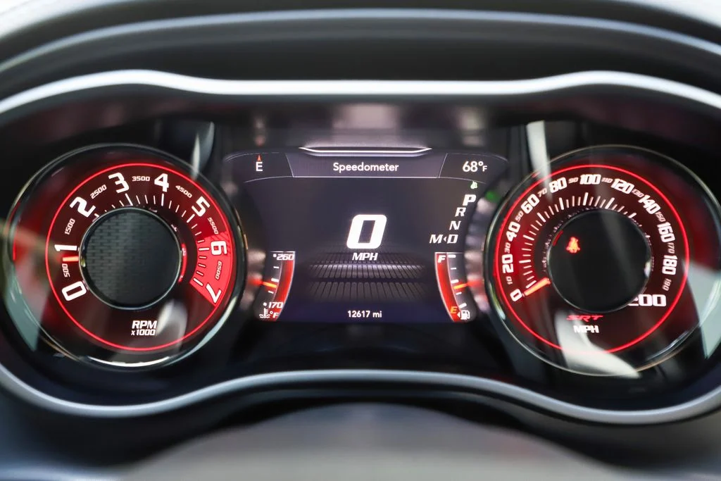 2023 Dodge Challenger SRT - Photo 6