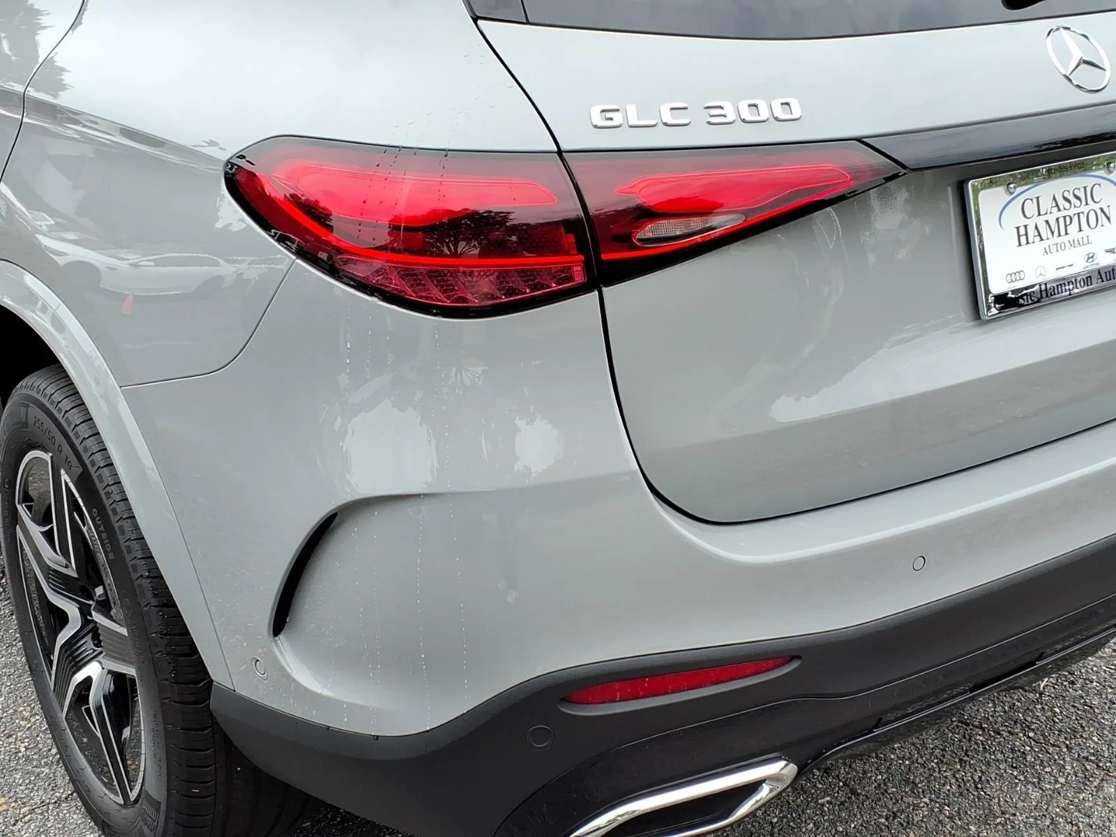 New 2026 GRAY Mercedes-Benz GLC 300 image 9