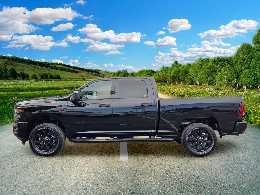 New 2026 Diamond Black Crystal Pearl-Coat Exterior Paint RAM Big Horn image 3