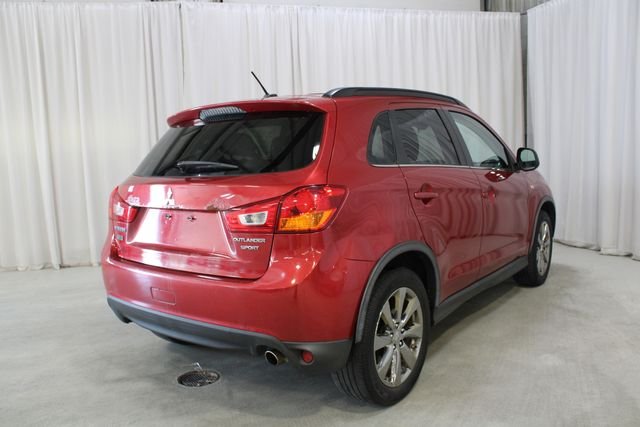 Used 2013  Mitsubishi LE image 23