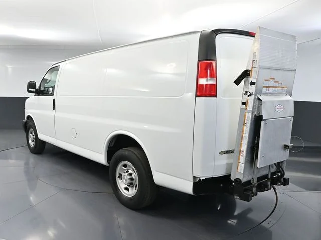 Used 2019 White Chevrolet Work Van image 7