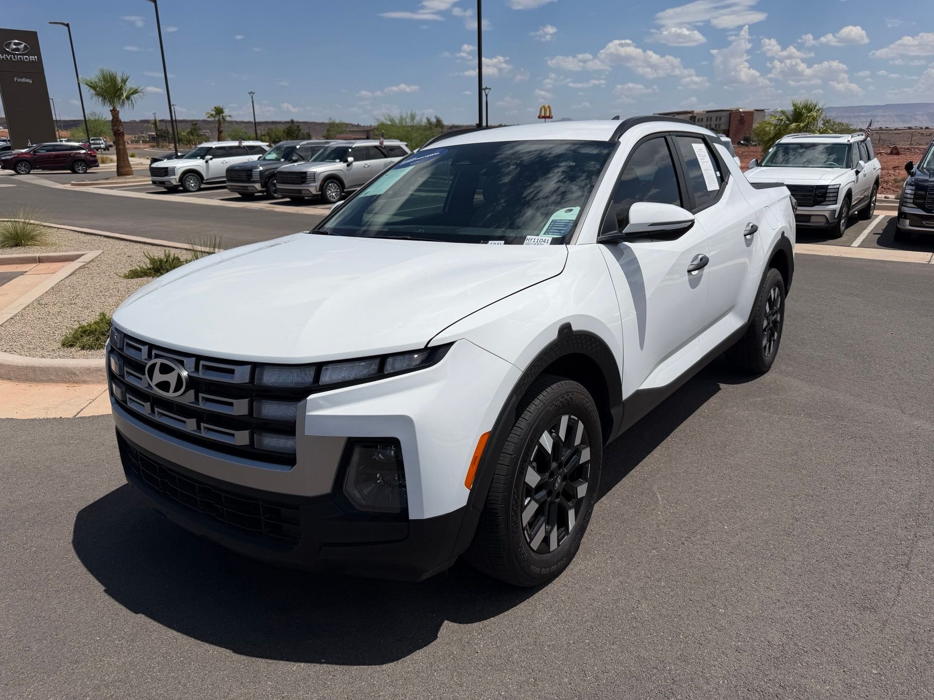 Certified Used 2025 White Hyundai SEL image 1