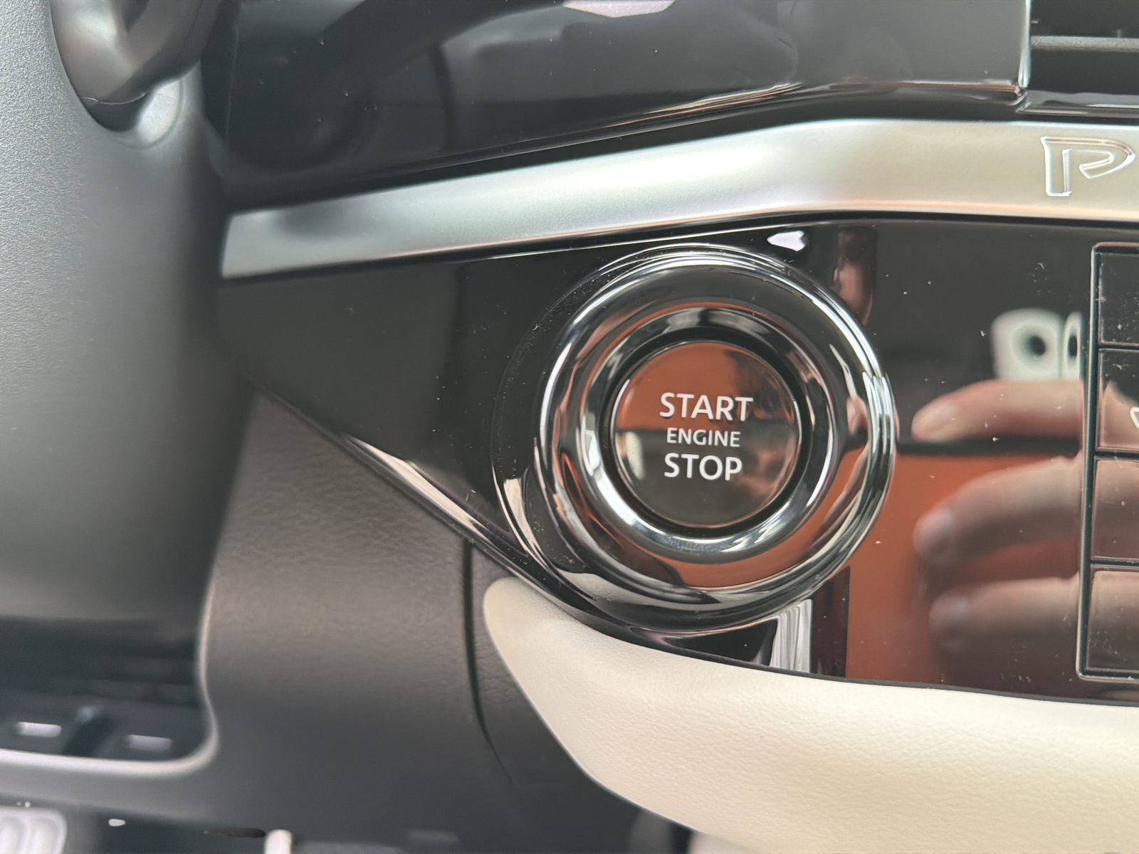 New 2026 Gray Nissan SL image 43