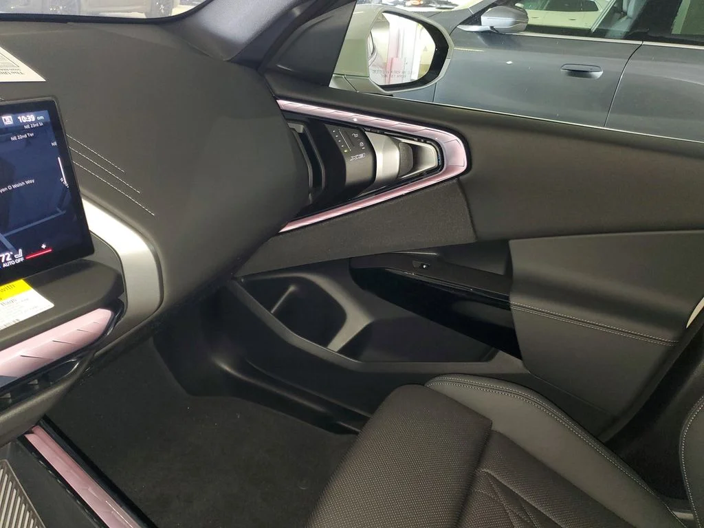 New 2026 Dune Grey Metallic BMW 30 xDrive image 20