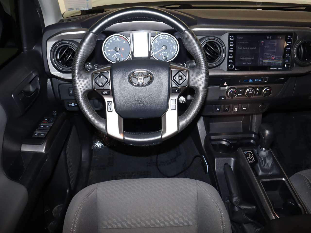 Used 2023 Magnetic Gray Metallic Toyota SR5 V6 Crew Cab image 10