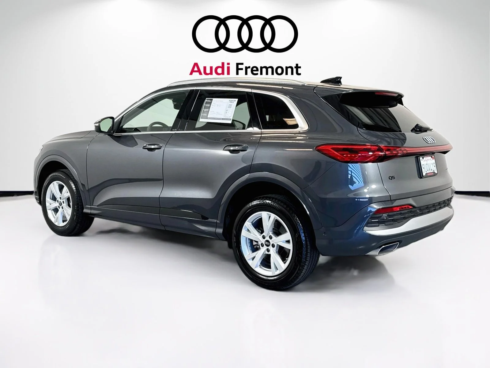 Used 2025 Tambora Gray Audi Premium image 7