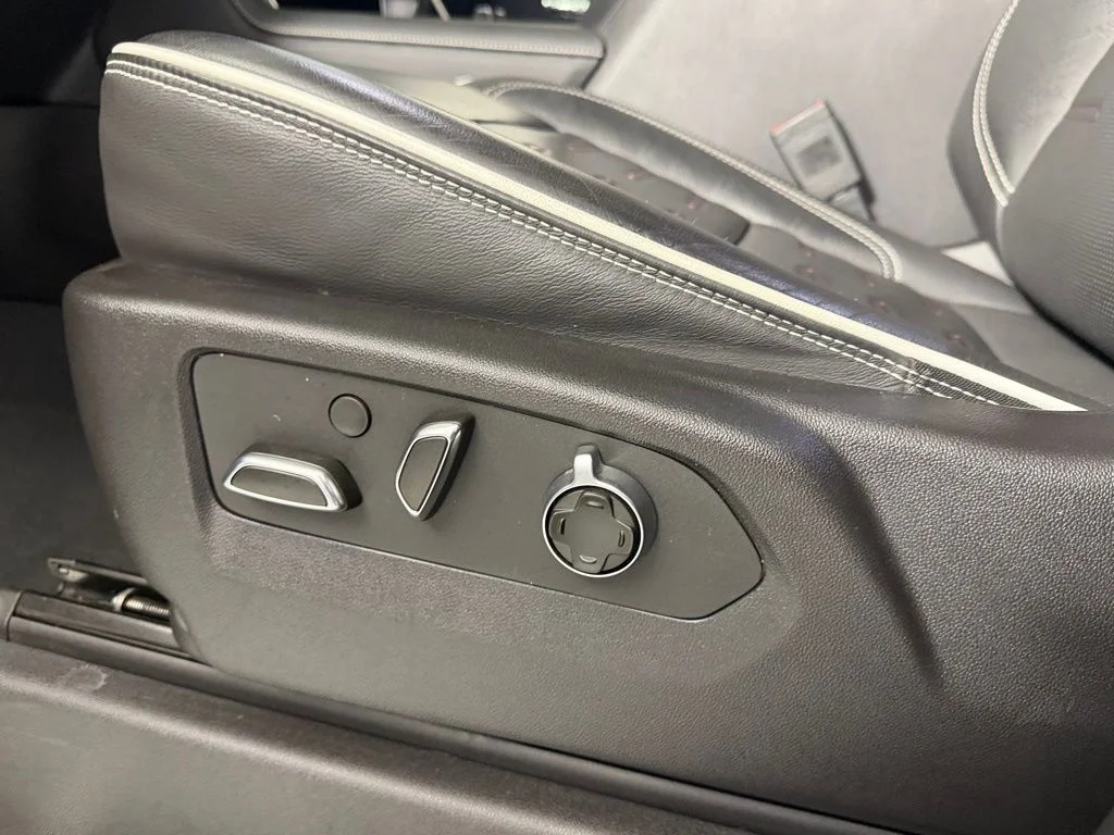 2024 GMC Sierra 1500 AT4X - Photo 24