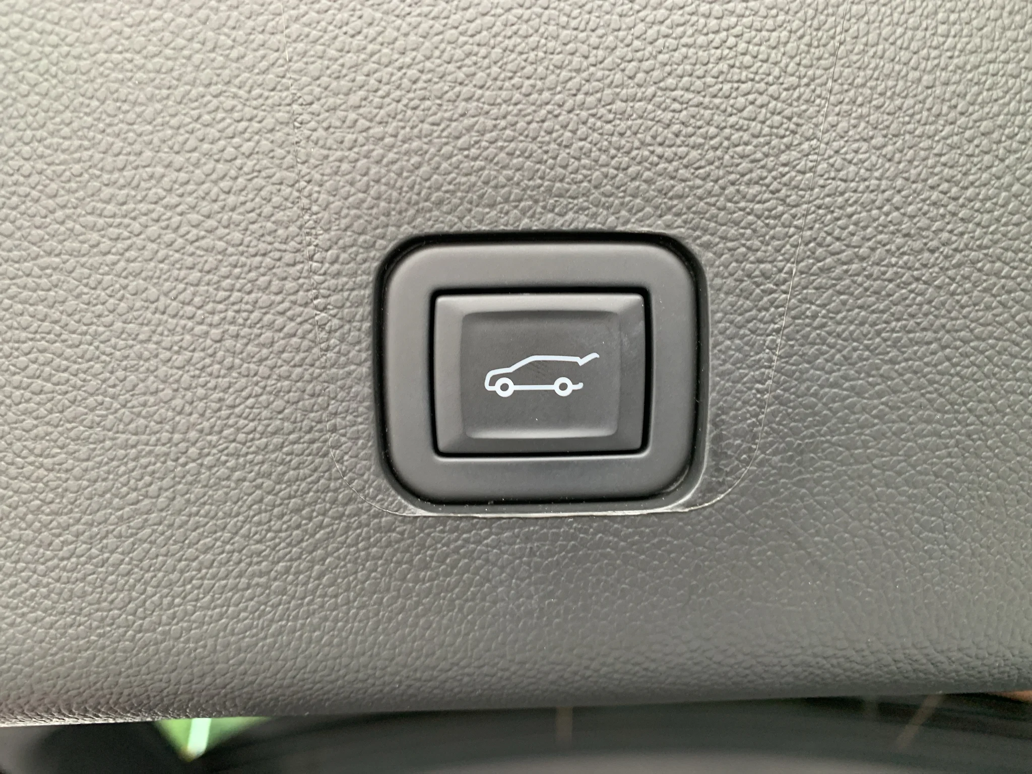 Used 2023 MOSAIC BLACK METALLIC Chevrolet Premier image 10