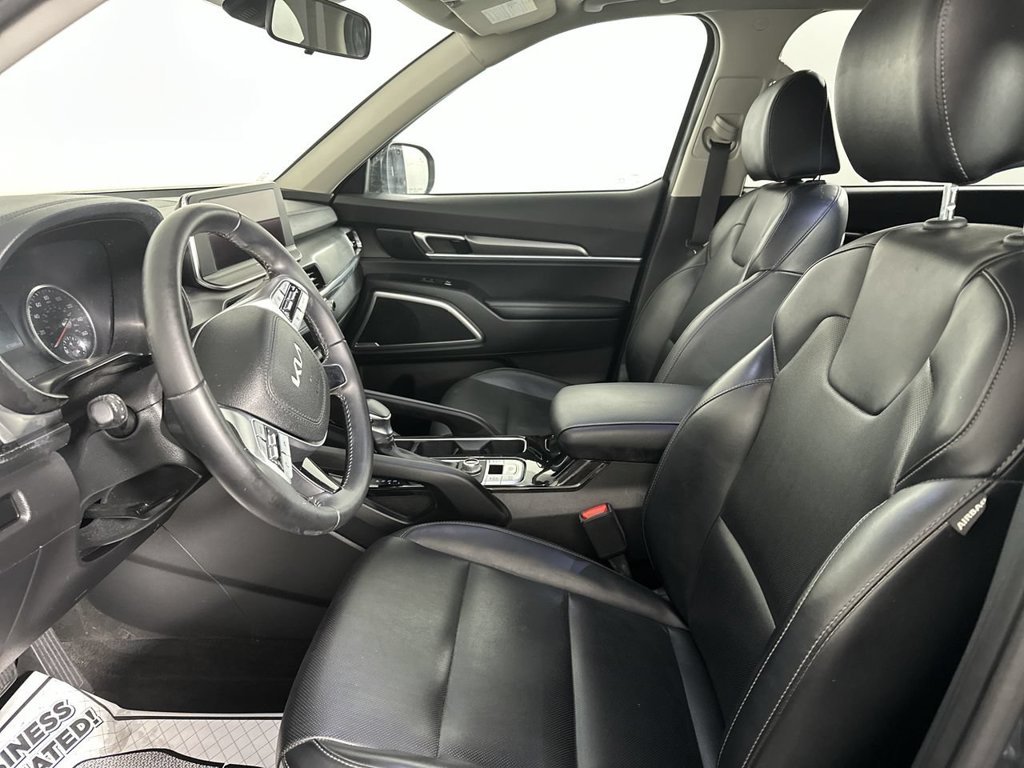 Certified Used 2022 Gray Kia S image 2