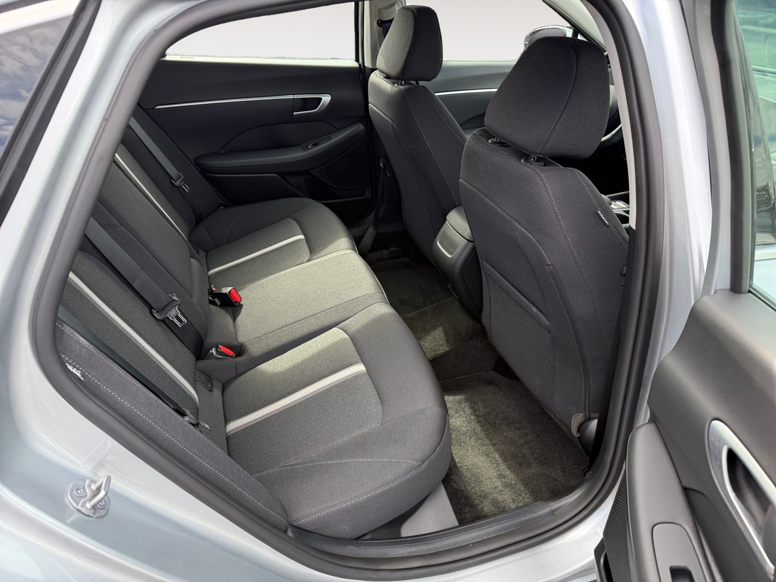 Certified Used 2026 Silver Hyundai SEL Sport image 18