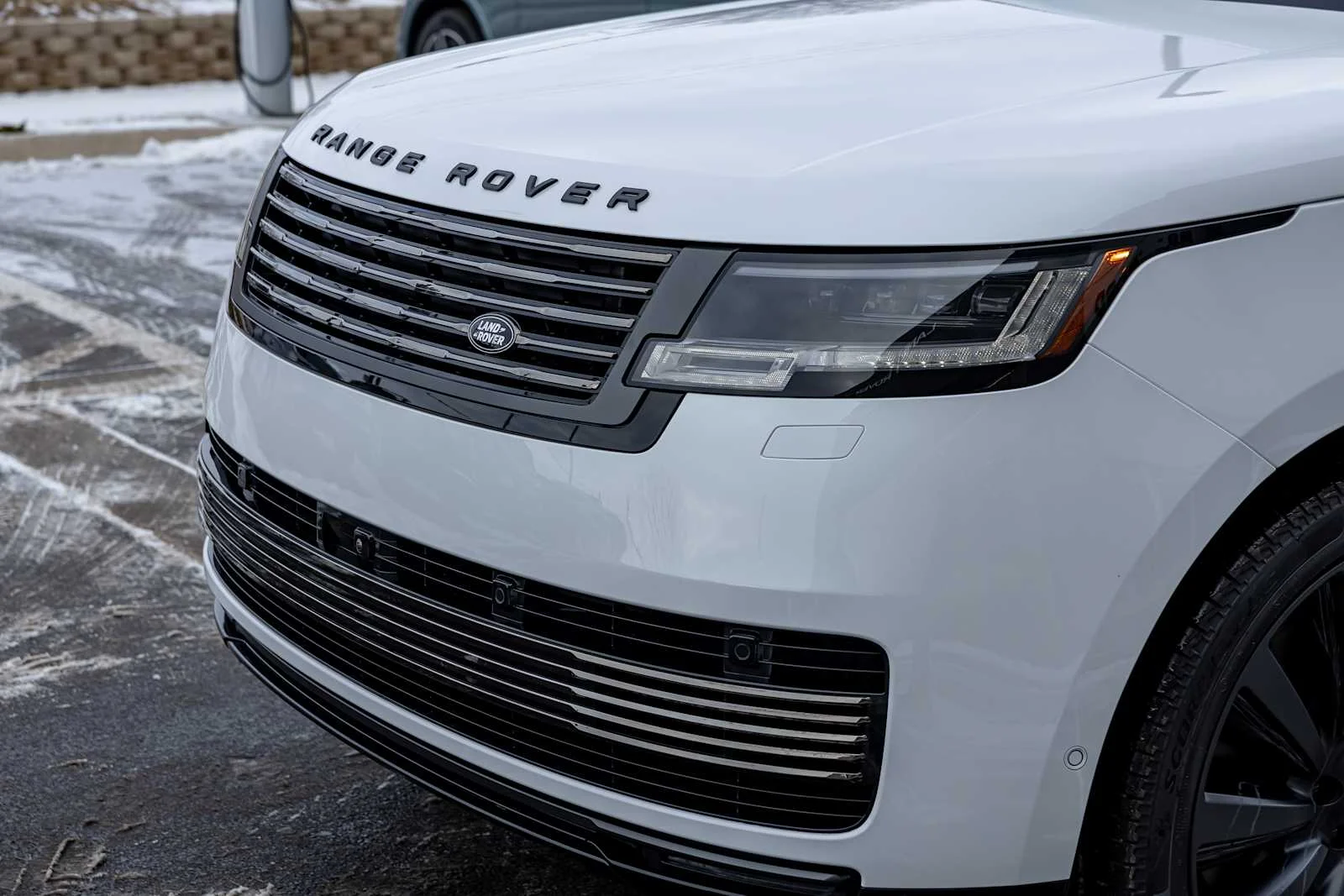 2026 Land Rover Range Rover SV - Photo 40