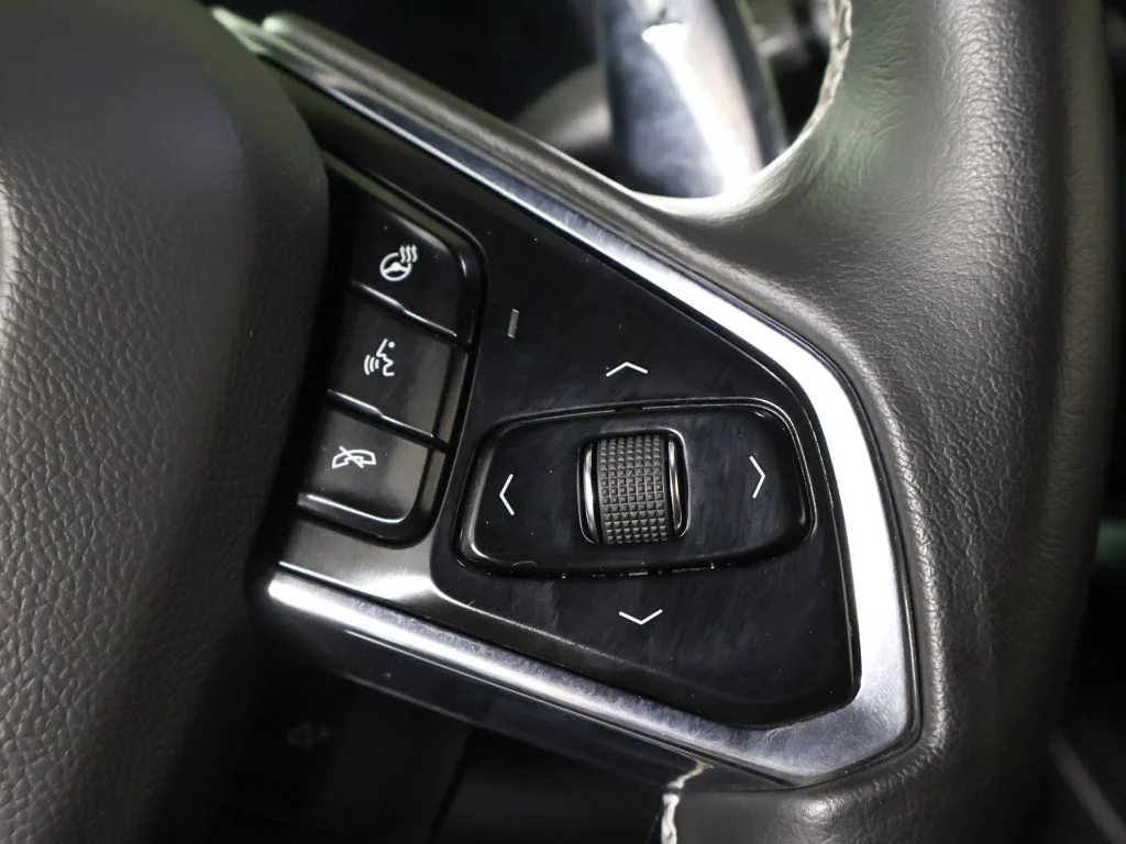 Used 2024 Carbon Flash Metallic Chevrolet Z06 image 43