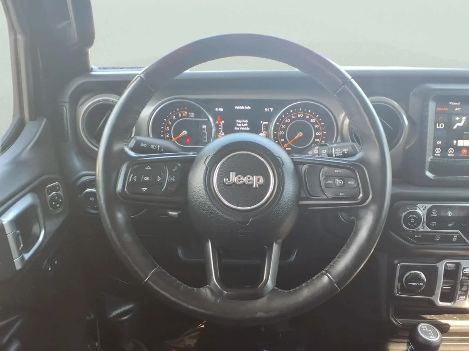 Used 2018 Black Clearcoat Jeep Sport S image 18