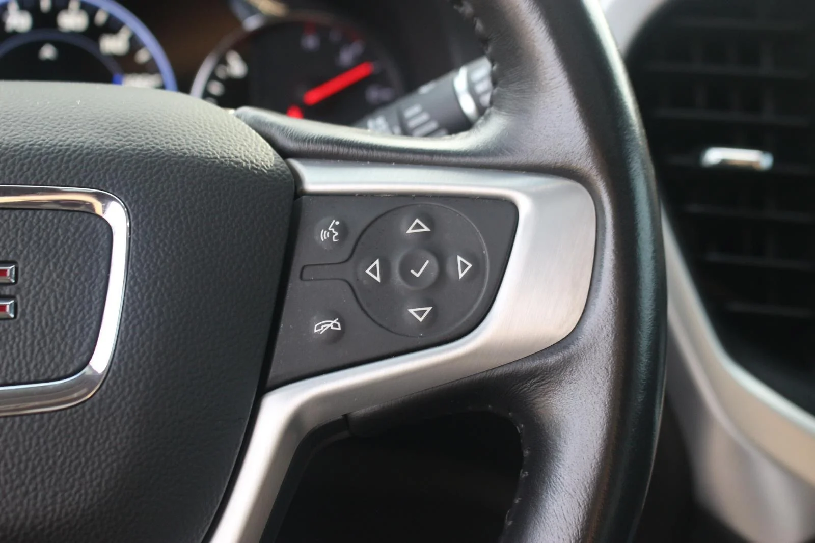 Used 2020 SMOKEY QUARTZ METALLIC GMC SLT image 20
