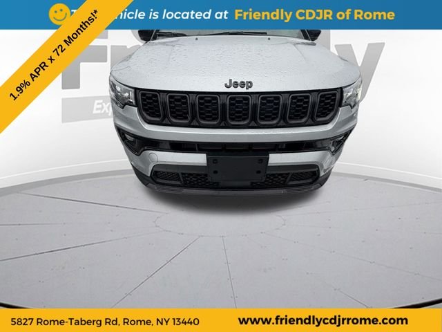 New 2026 Silver Zynith Metallic Clear-Coat Exterior Paint Jeep Limited image 3