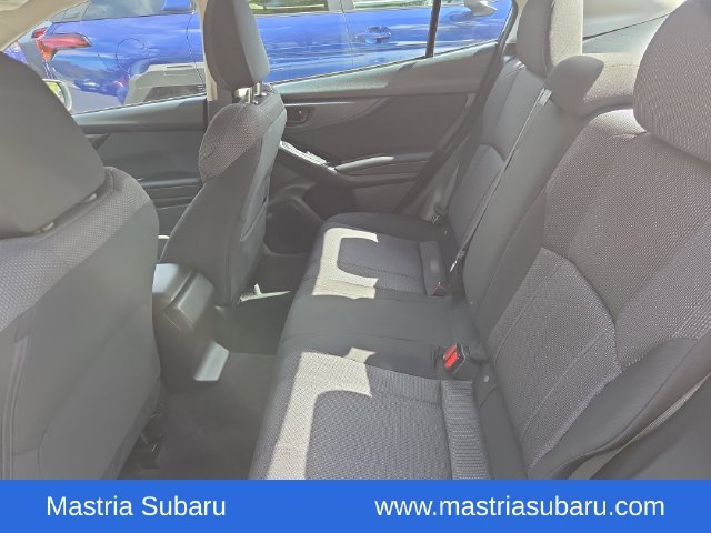 Used 2021 Ice Silver Metallic Subaru Premium image 30