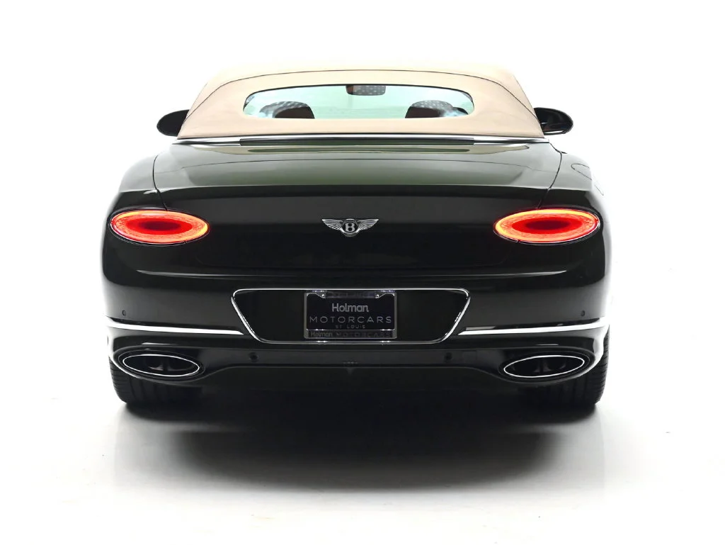 Certified Used 2023 British Racing Green Bentley Speed image 11