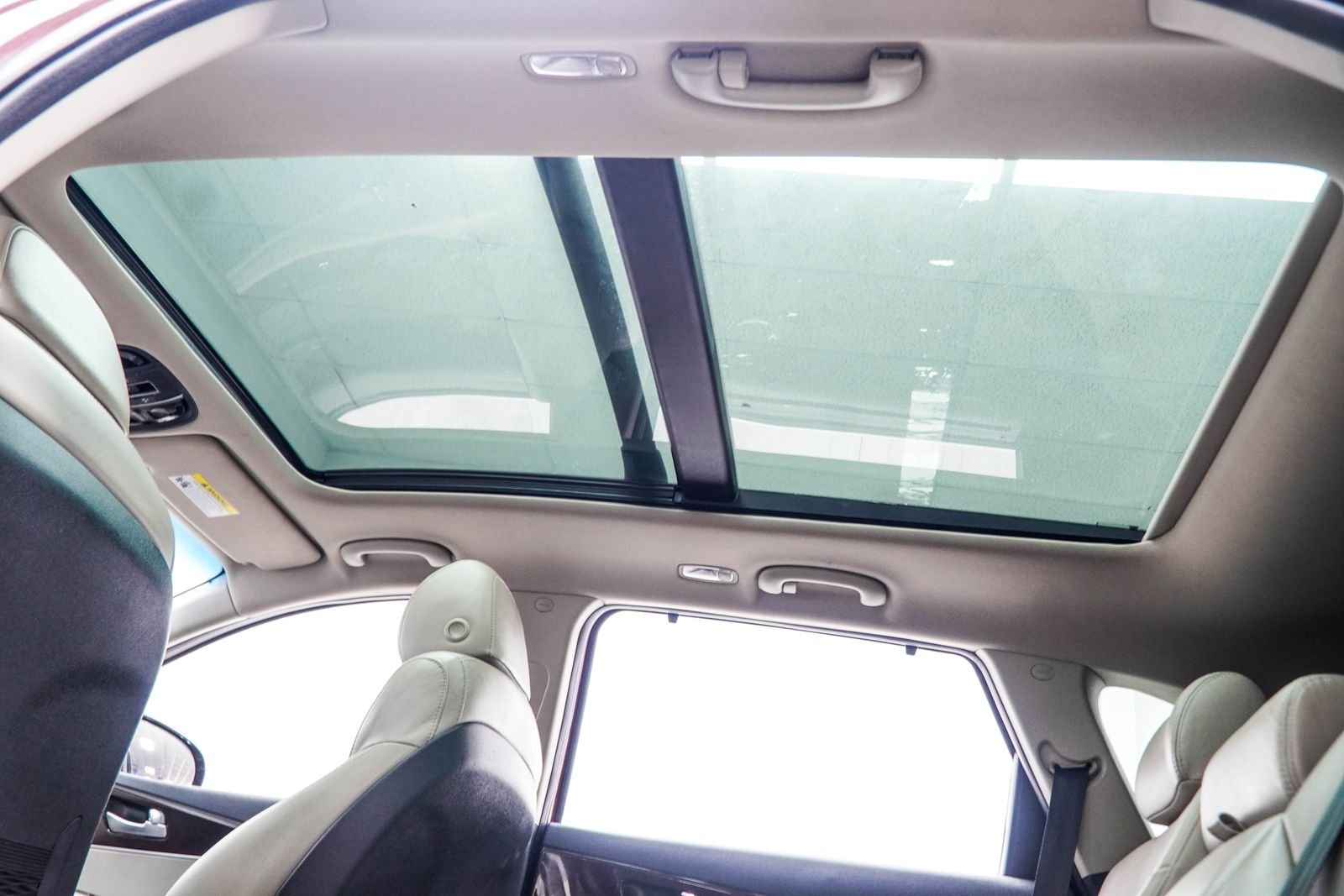Used 2018 Purple Kia EX image 41
