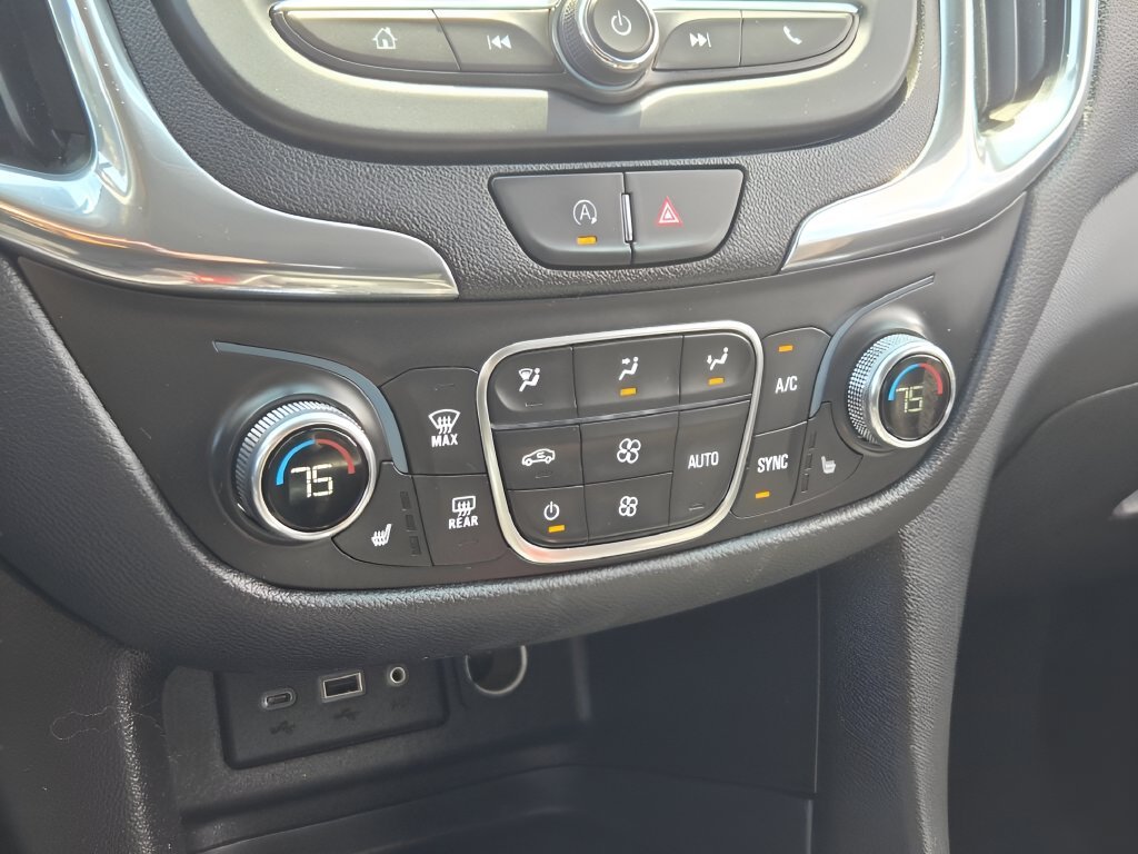 Used 2023 Gray Chevrolet LT image 23
