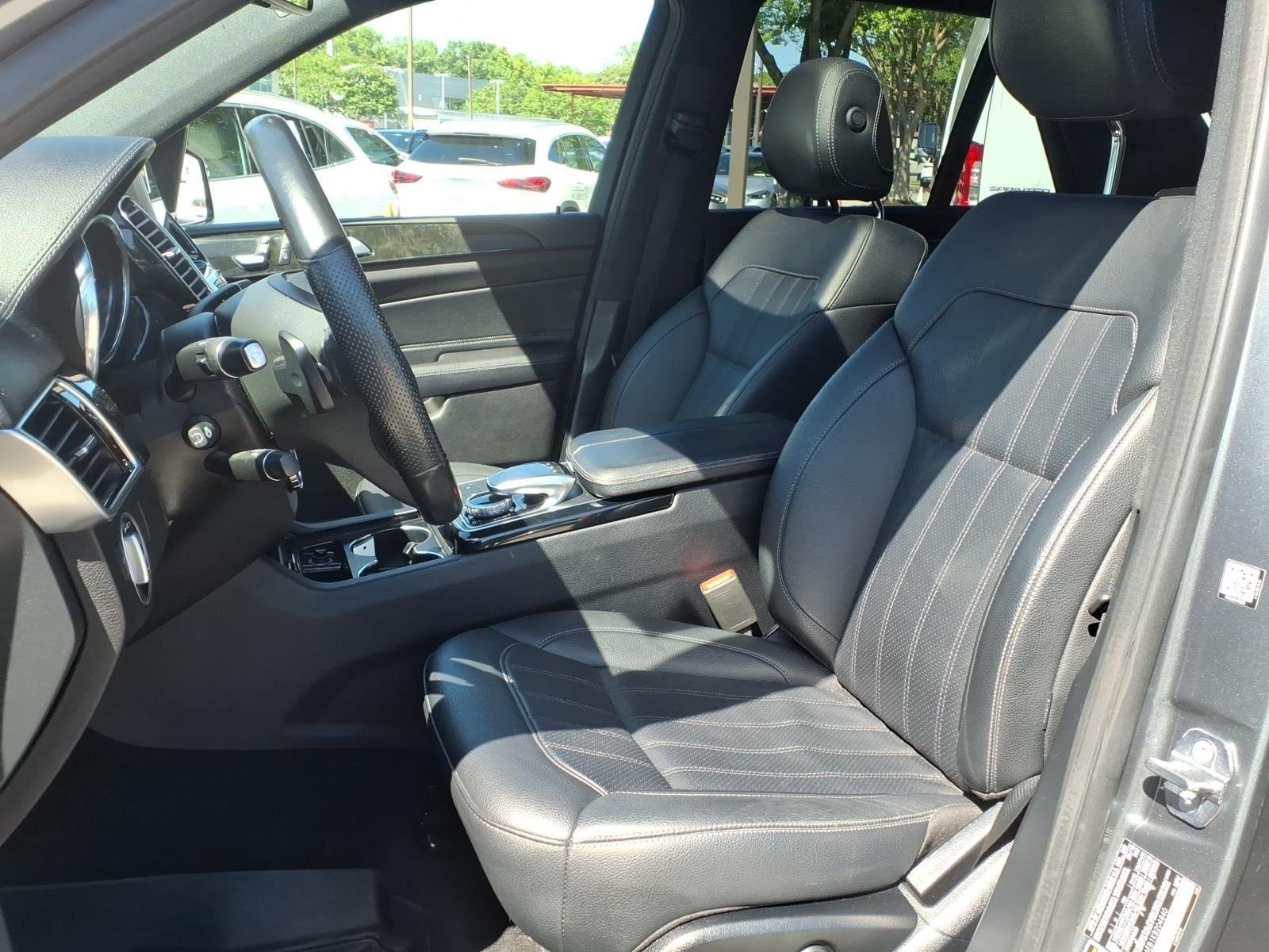 Used 2019 Selenite Grey Metallic Mercedes-Benz AMG® GLE 43 image 20