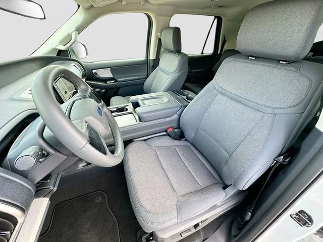 New 2026 White Metallic Ford Active image 15