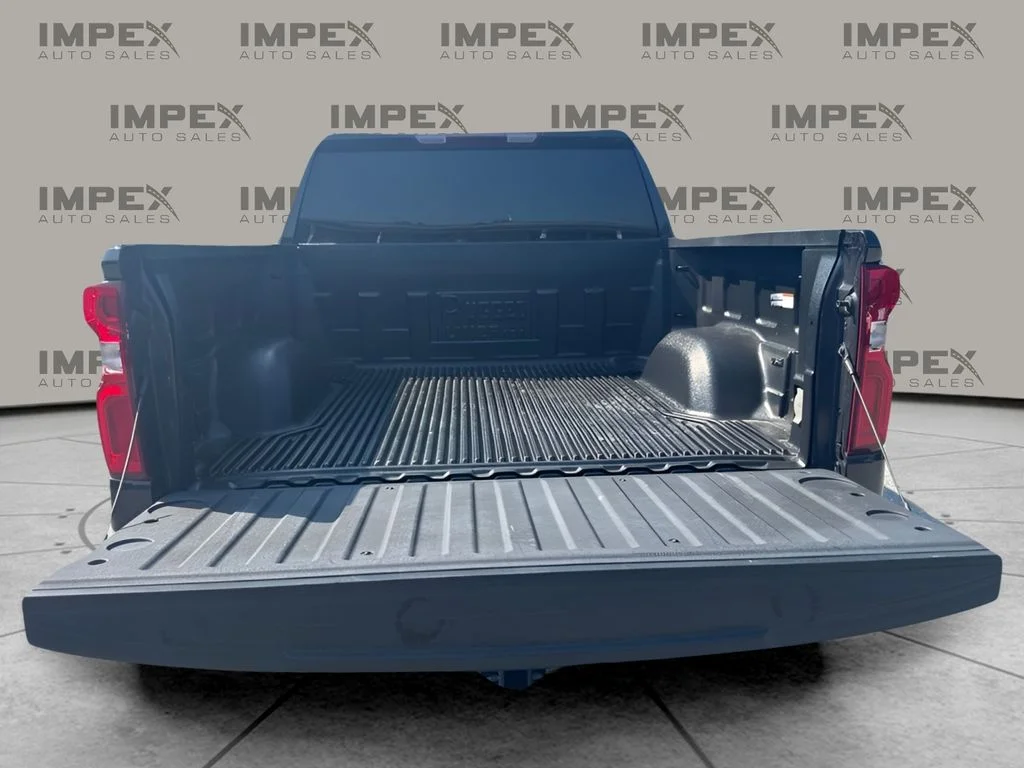 Used 2023 Gray Chevrolet LTZ image 18
