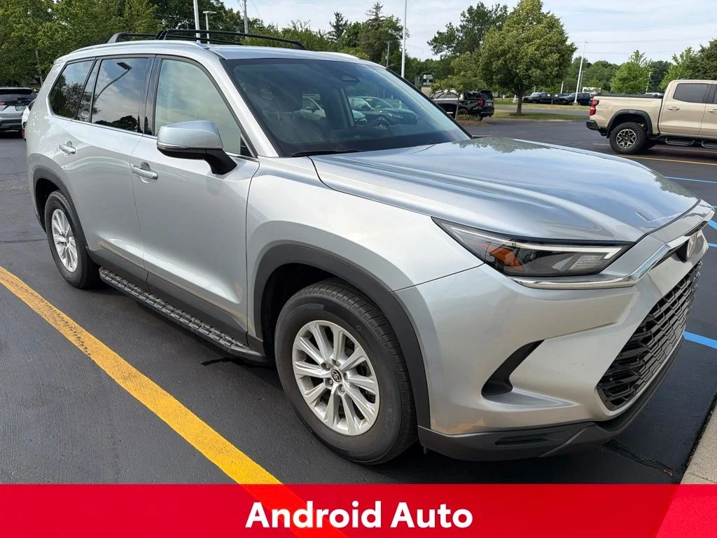 Certified Used 2024 Silver Toyota XLE image 16
