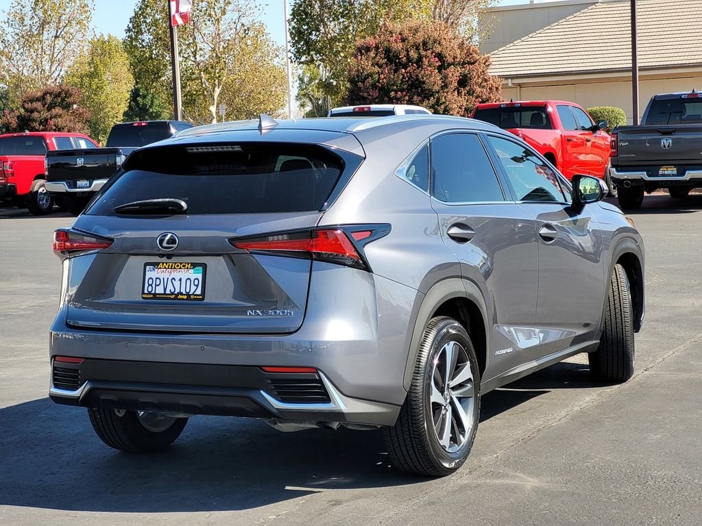 Used 2020 Gray Lexus 300h image 4