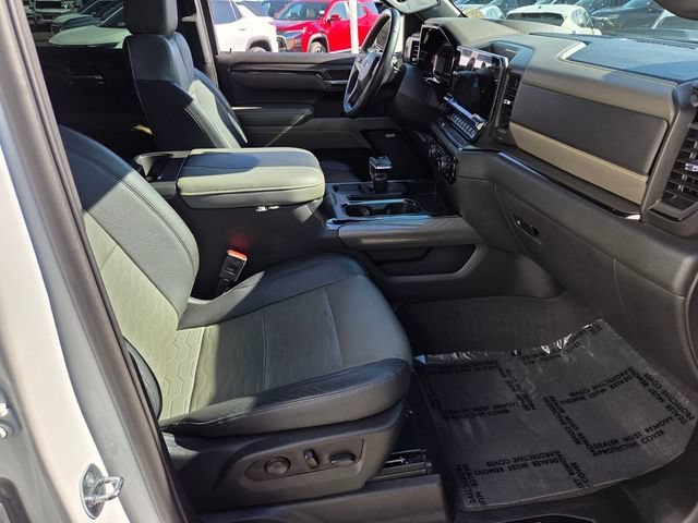 2023 Chevrolet Silverado 1500 ZR2 - Photo 15