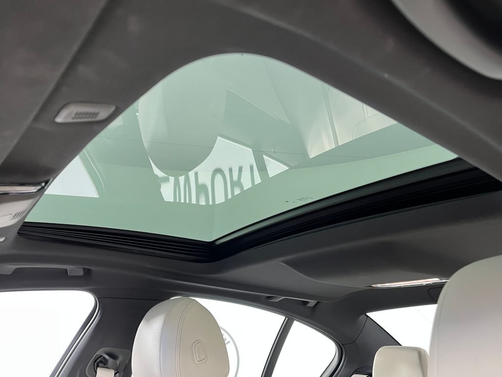 Used 2023 Black BMW 530i xDrive image 30