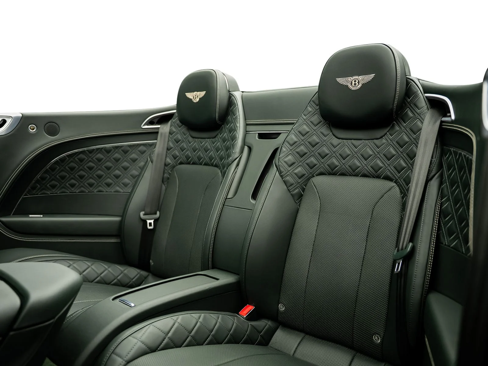 Used 2021 Green Bentley V8 image 39