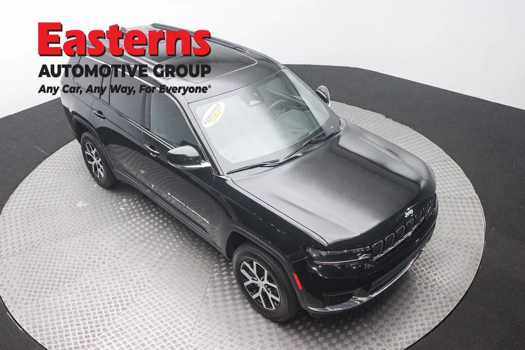 Used 2024 Black Jeep Limited image 3