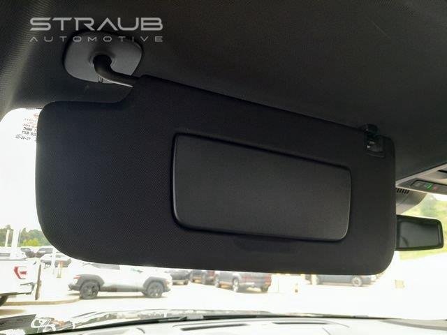 Used 2024 Black Chevrolet Z71 image 30