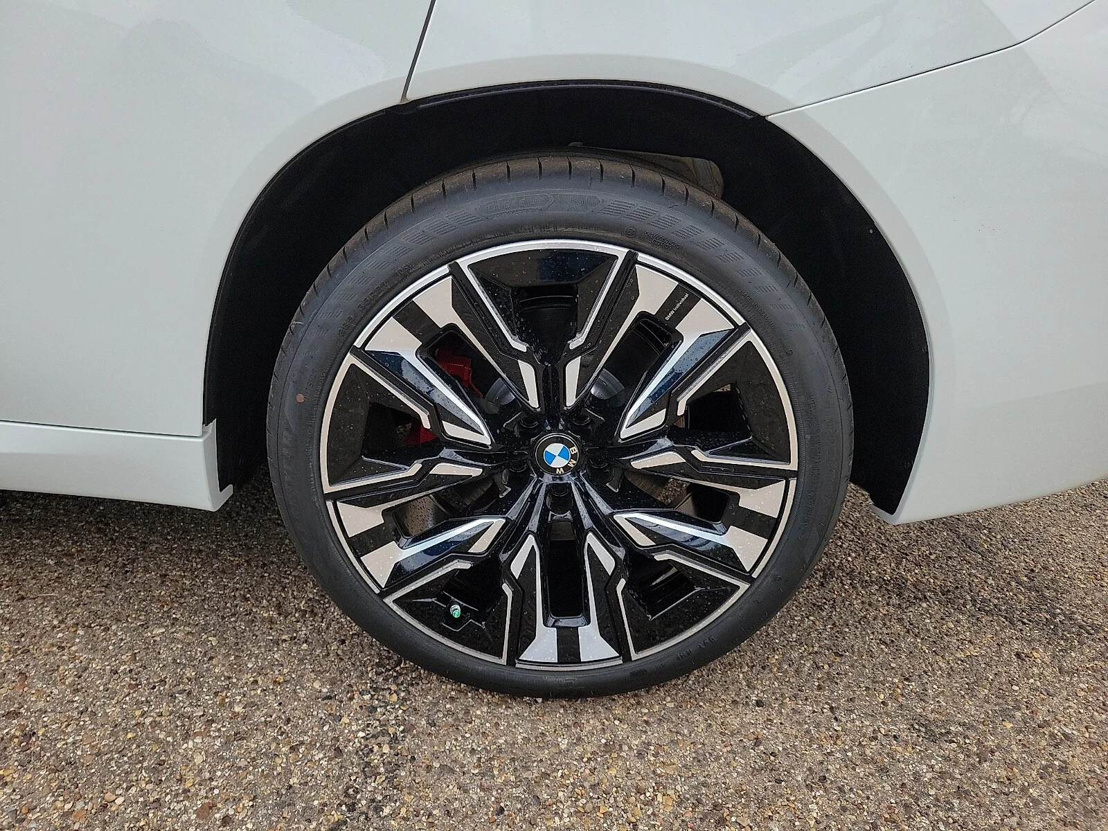 New 2026 Alpine White BMW 30 xDrive All-Wheel Drive Sports Activity Vehicle image 9
