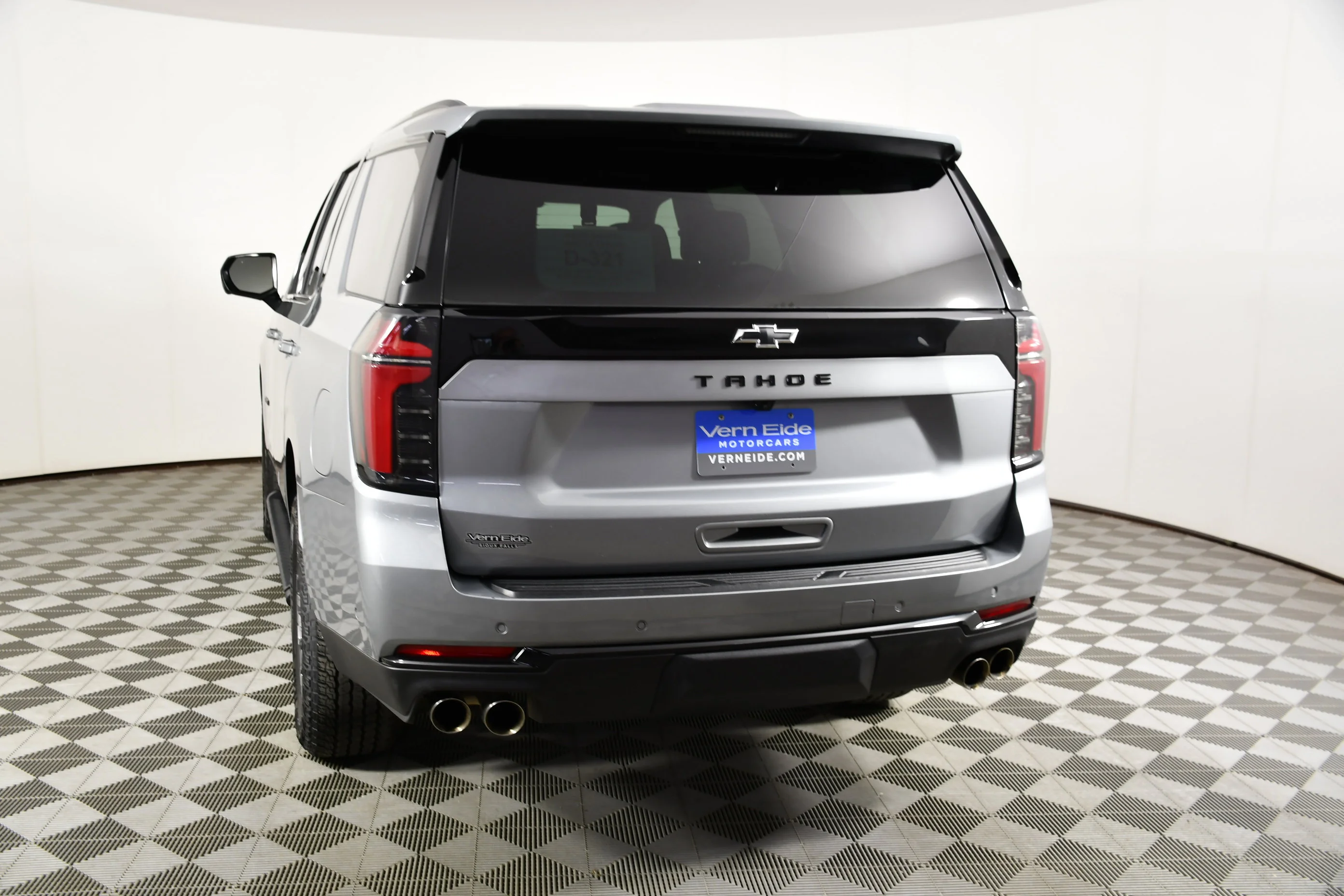 Used 2025 Sterling Gray Metallic Chevrolet Z71 image 7