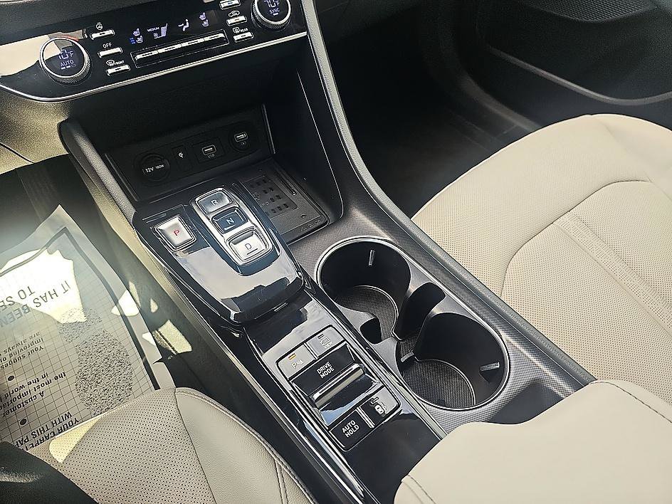 Used 2022 Hampton Gray Hyundai Limited image 24