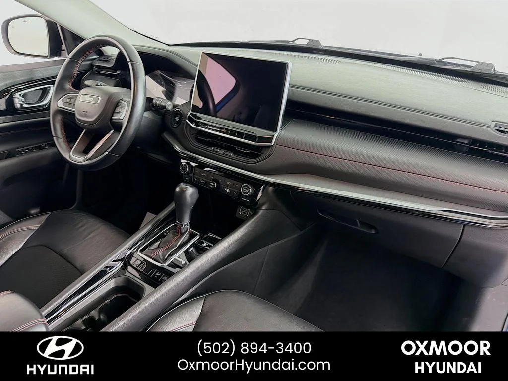 Used 2022 Laser Blue Pearlcoat Jeep Trailhawk image 28