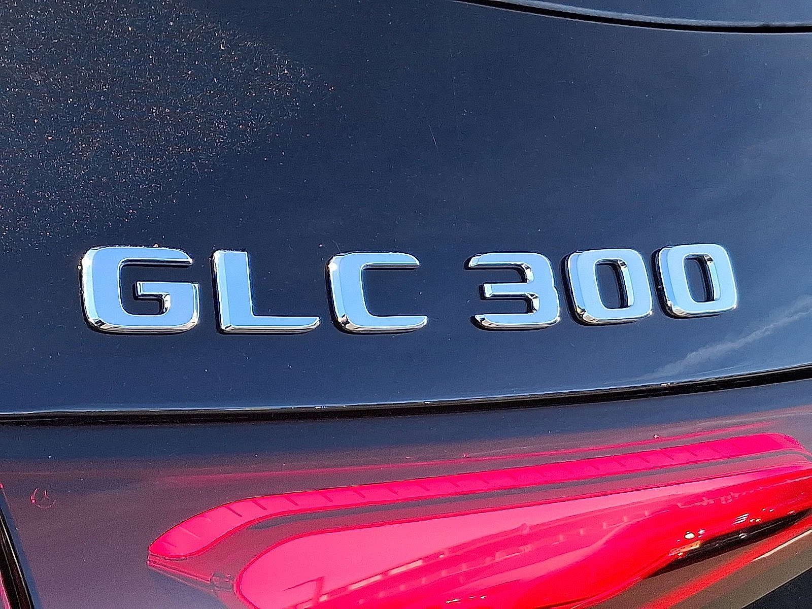 Certified Used 2026 Black Mercedes-Benz GLC 300 image 15