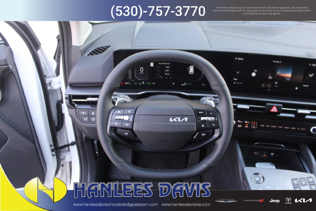 New 2027 Snow White Pearl Kia SX Prestige image 18