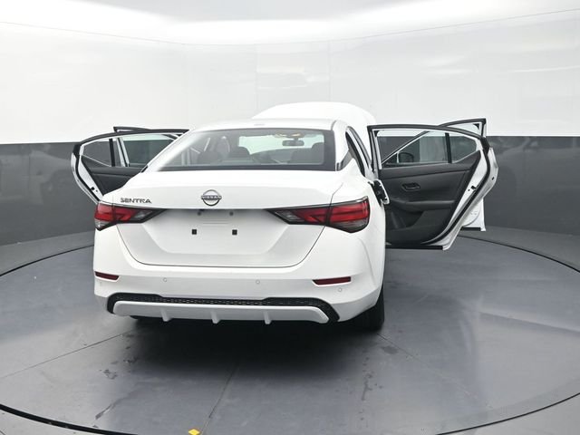 Used 2025 White Nissan SV image 44