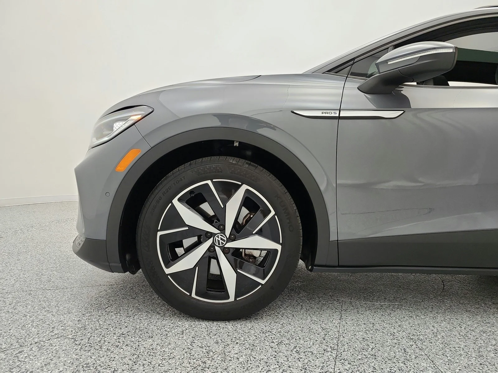 Used 2023 Pure Gray Volkswagen Pro S image 17