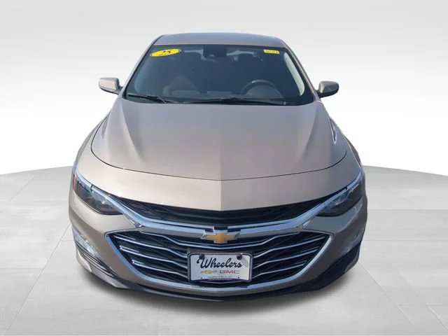 Used 2025 Mineral Gray Metallic Chevrolet 1LT image 10