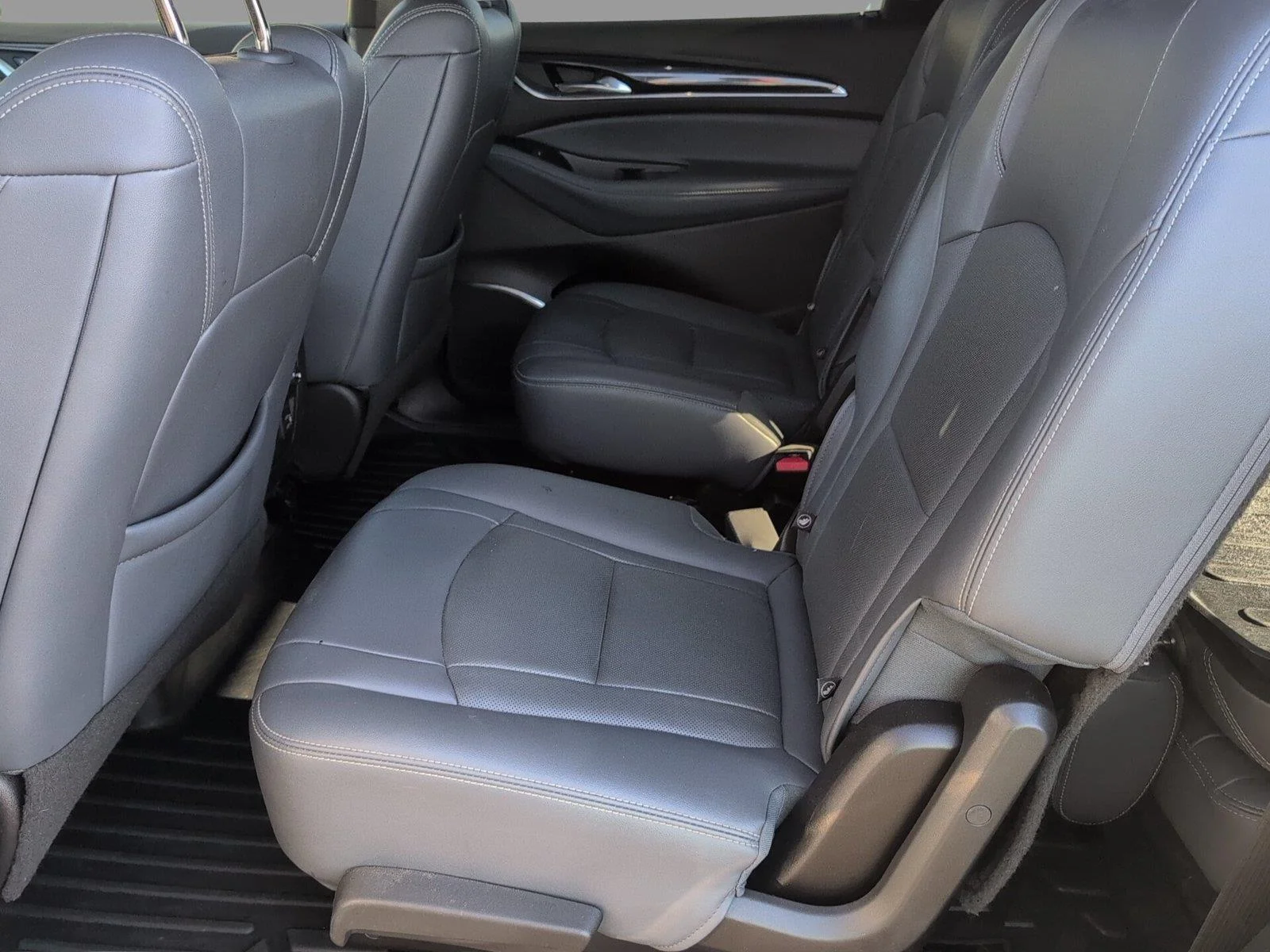 Used 2022 Quicksilver Metallic Buick Premium image 33